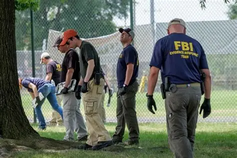 FBI and DEA agents working